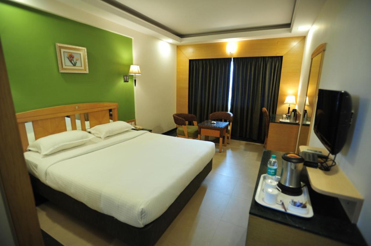 Hotel Dr Rajkumar International Bangalore Exterior foto